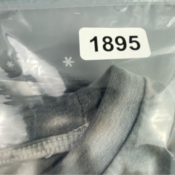 Easy E black & white tie dye short sleeve tee with face print men's size small - Picture 9 of 11